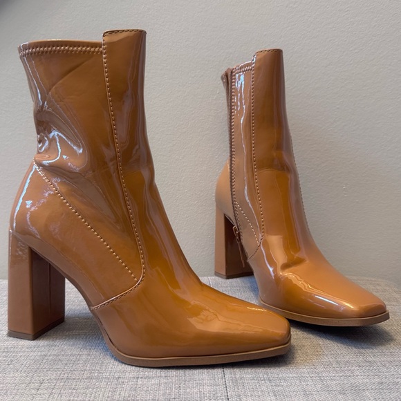 Aldo Audrella Patent Leather Ankle Boot Bootie Size 10 - Picture 2 of 12